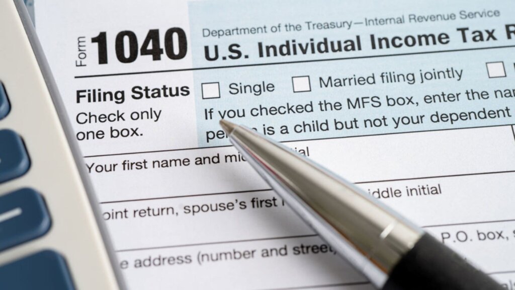 How Do Individual Filers File Taxes